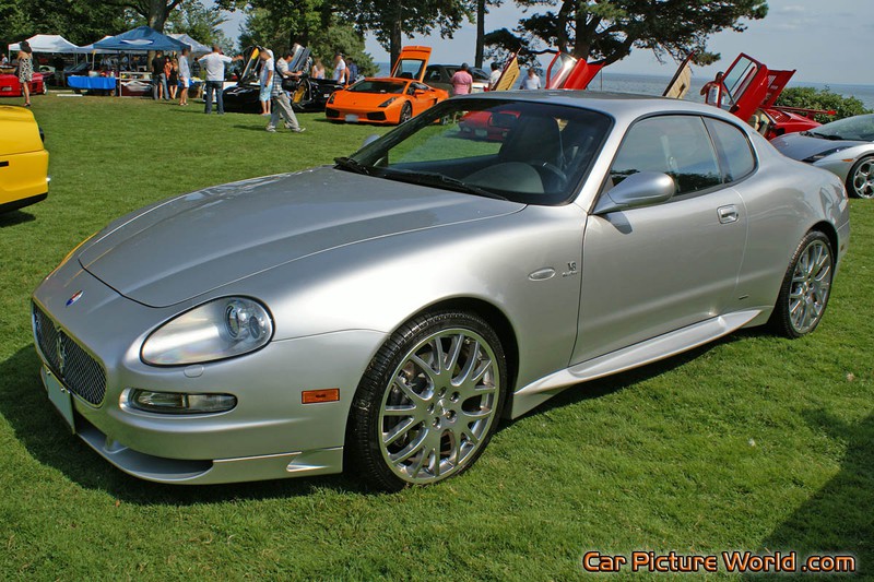 Maserati GranSport Front Left