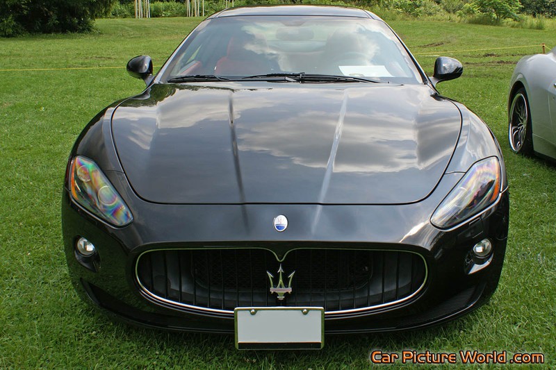 Maserati Gran Turismo S Front High