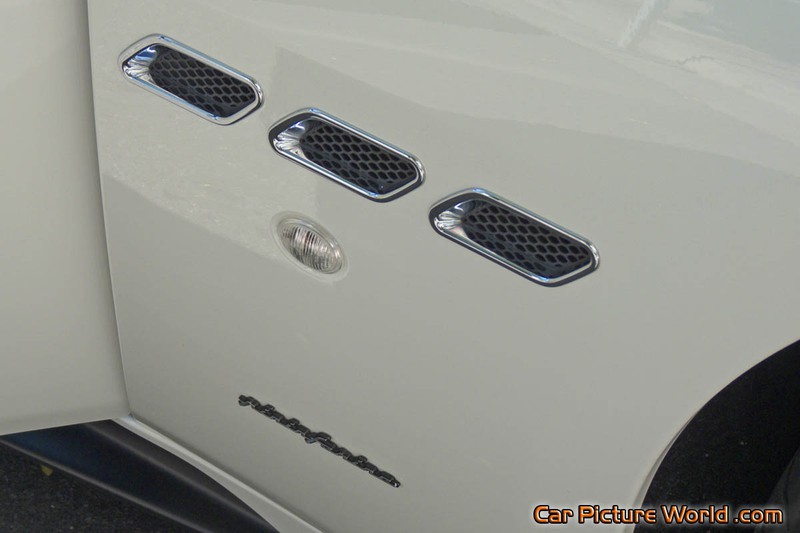 Maserati GranTurismo S Fender Ports