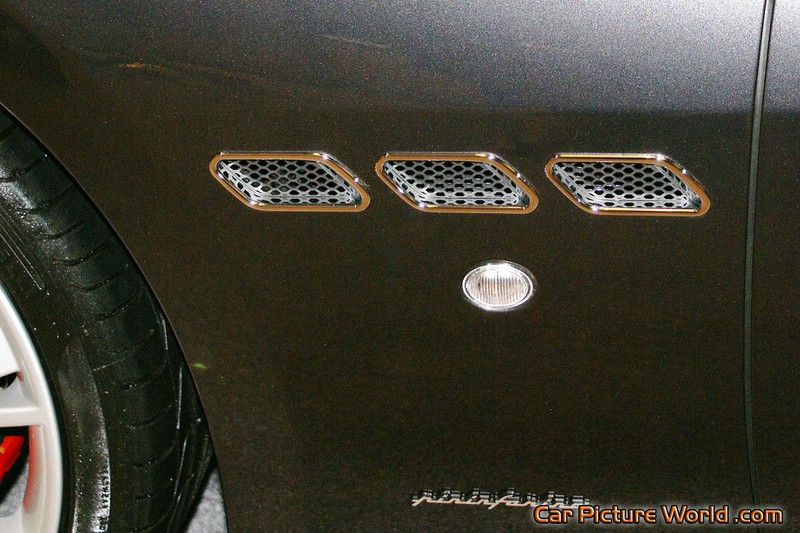 2014 GranTurismo Sport Fender Vents