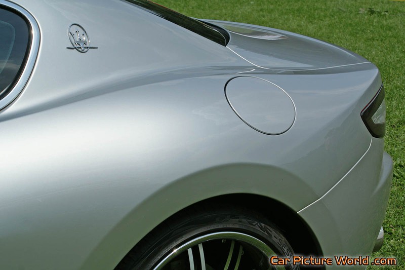2008 Maserati GranTurismo Rear Fender