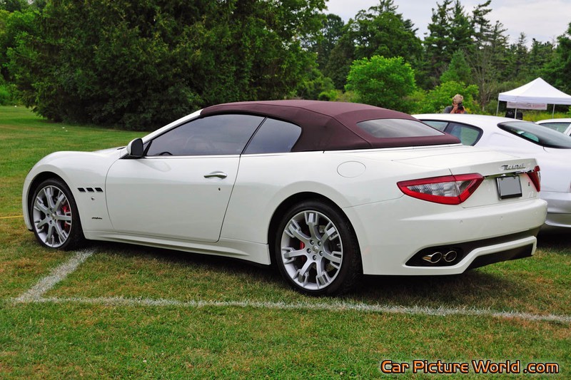 2011 GranTurismo S Convertible Rear Right Top Up