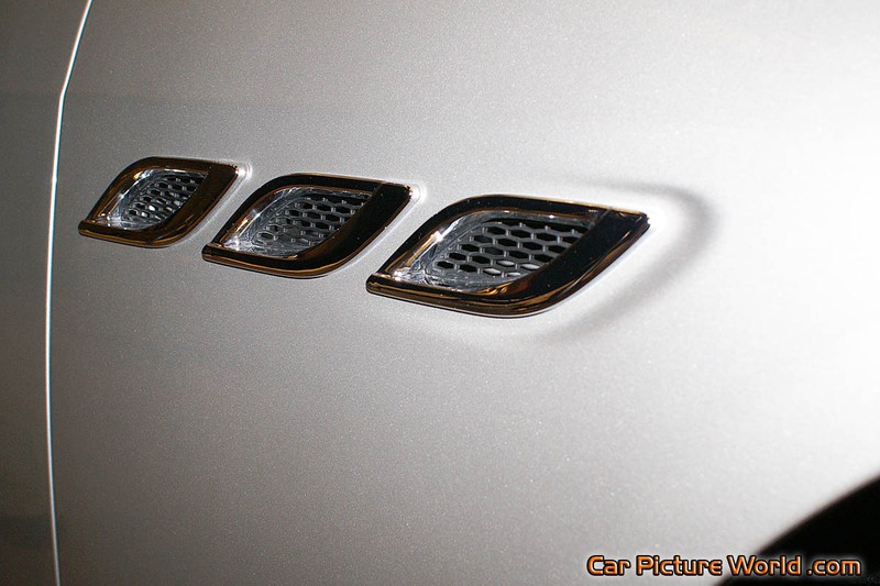2014 Quattroporte S Q4 Fender Vents