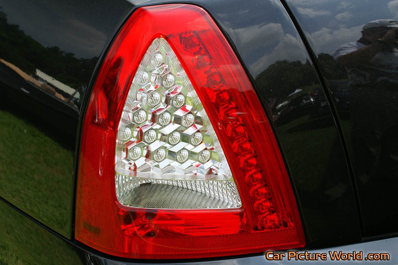 2011 Maserati Quattroporte Tail Light