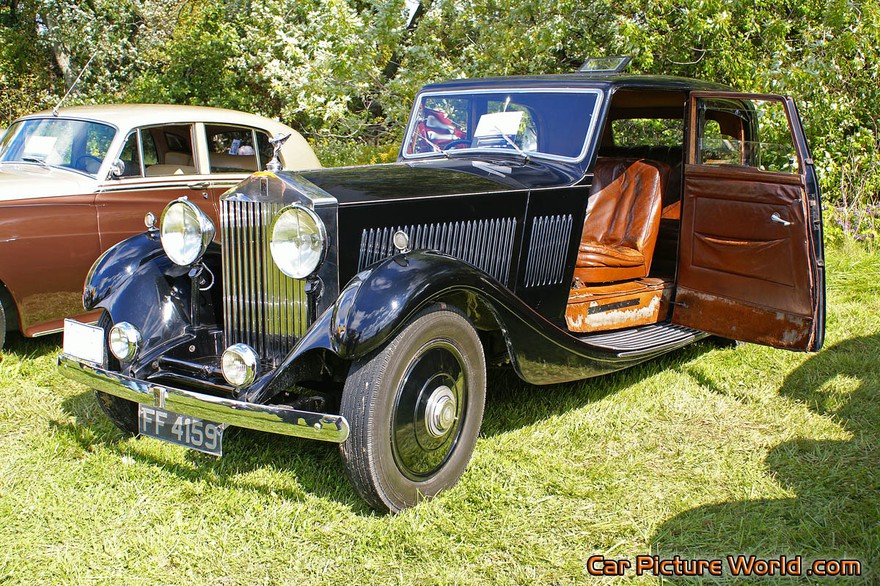 Picture of a 1934 James Young Rolls Royce 20/25