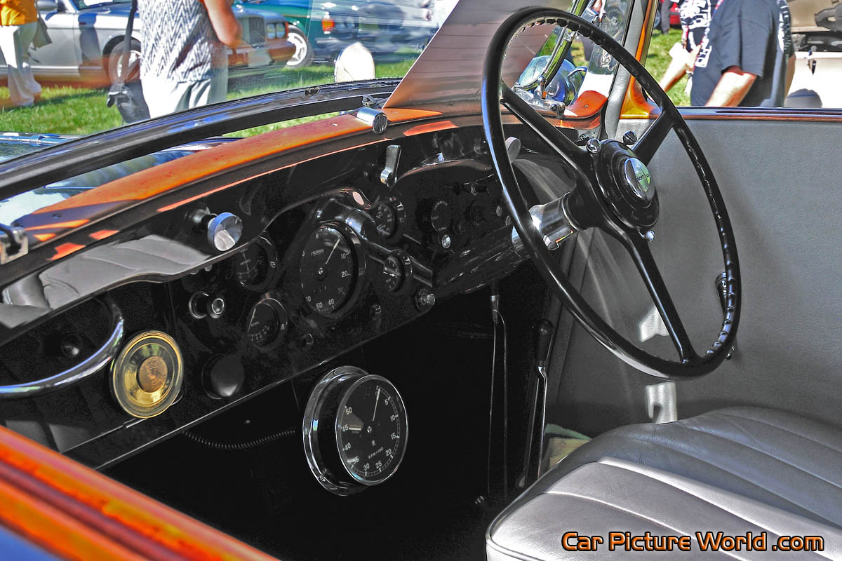 1937 Rolls Royce 25/30 Dash