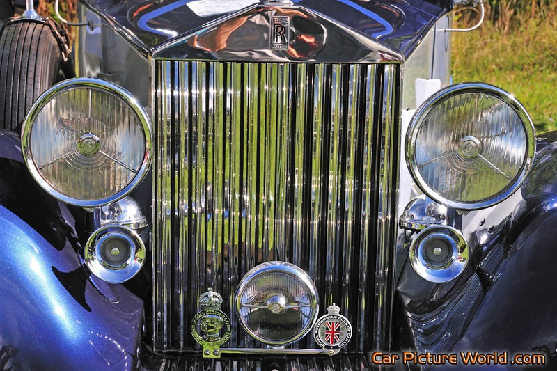 1937 Rolls Royce 25/30 Grill