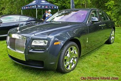 2014 Rolls Royce Ghost thumbnail