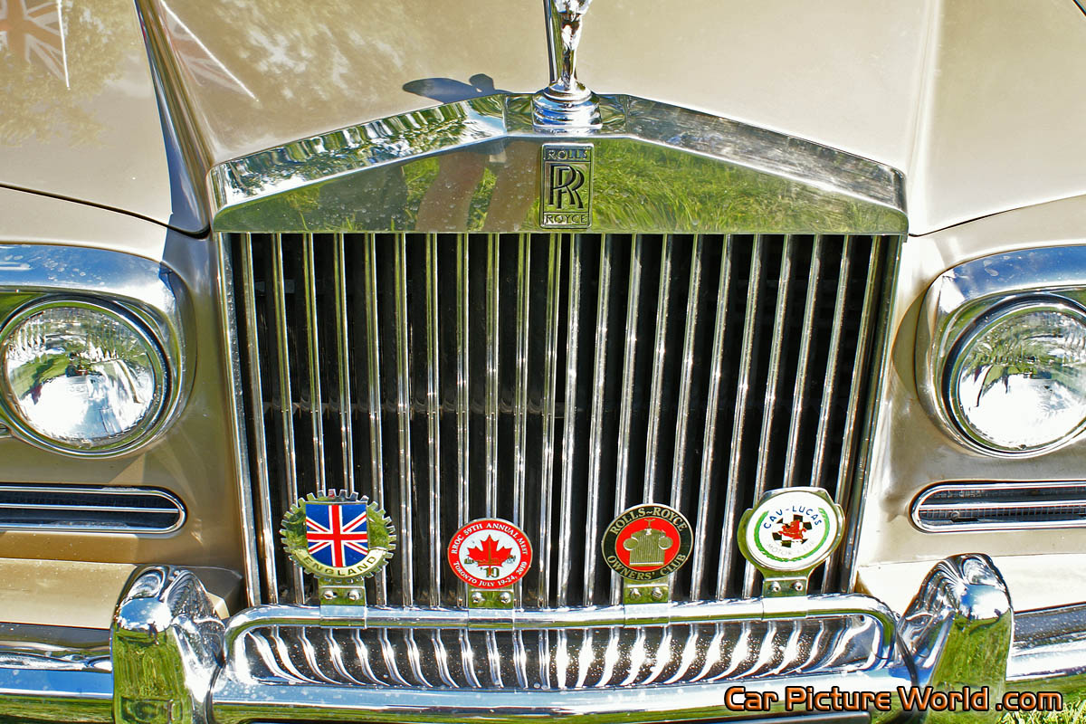1970 Rolls Royce Silver Shadow Grill