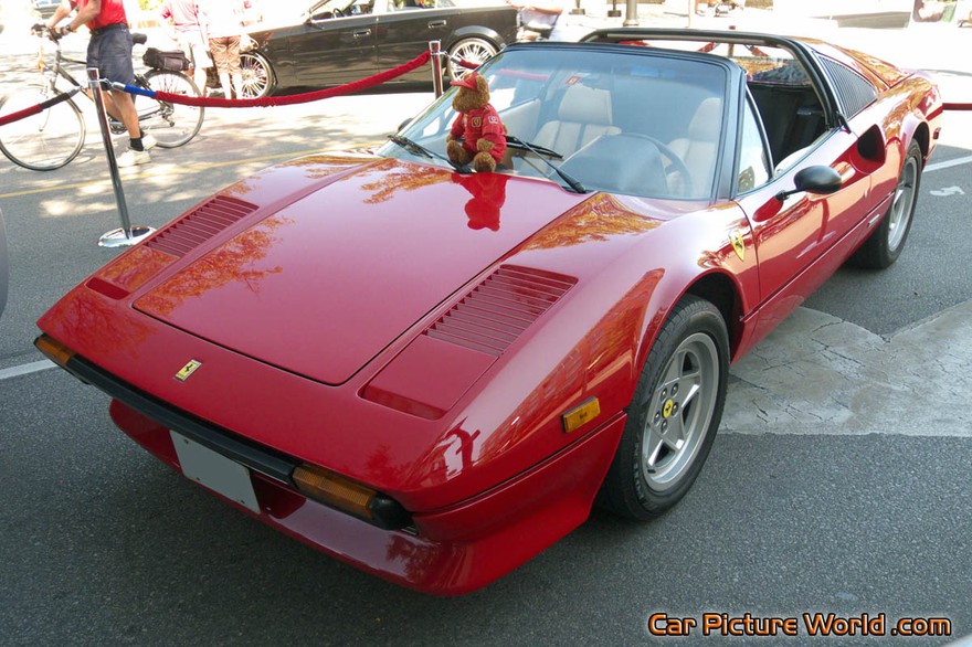 Picture of a Ferrari 308 GTS